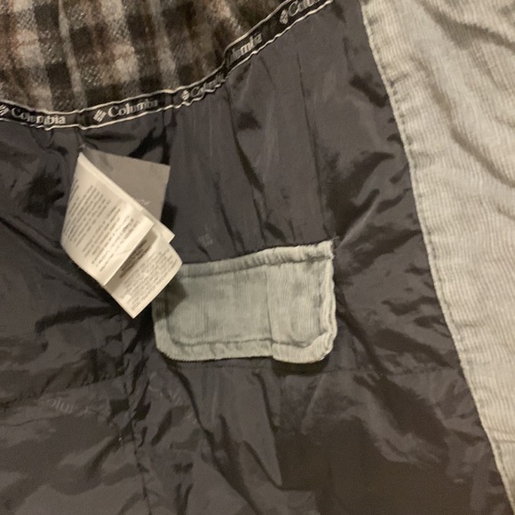 COPY - Columbia sportswear coat winter size M Used casual coat but fit large - Picture 9 of 14